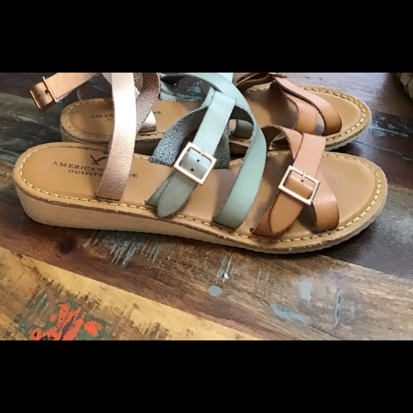 STRAPPY SANDAL - Picture 2 of 3